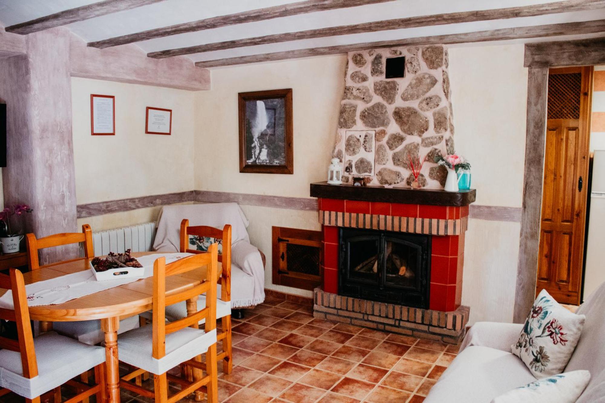 Apartamentos El Callejon Riópar Buitenkant foto